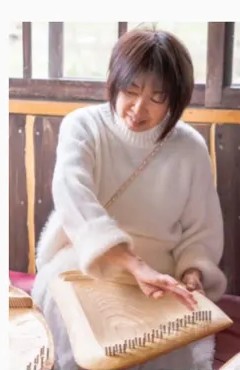 Mika Shimizu - 日本公式サポーター